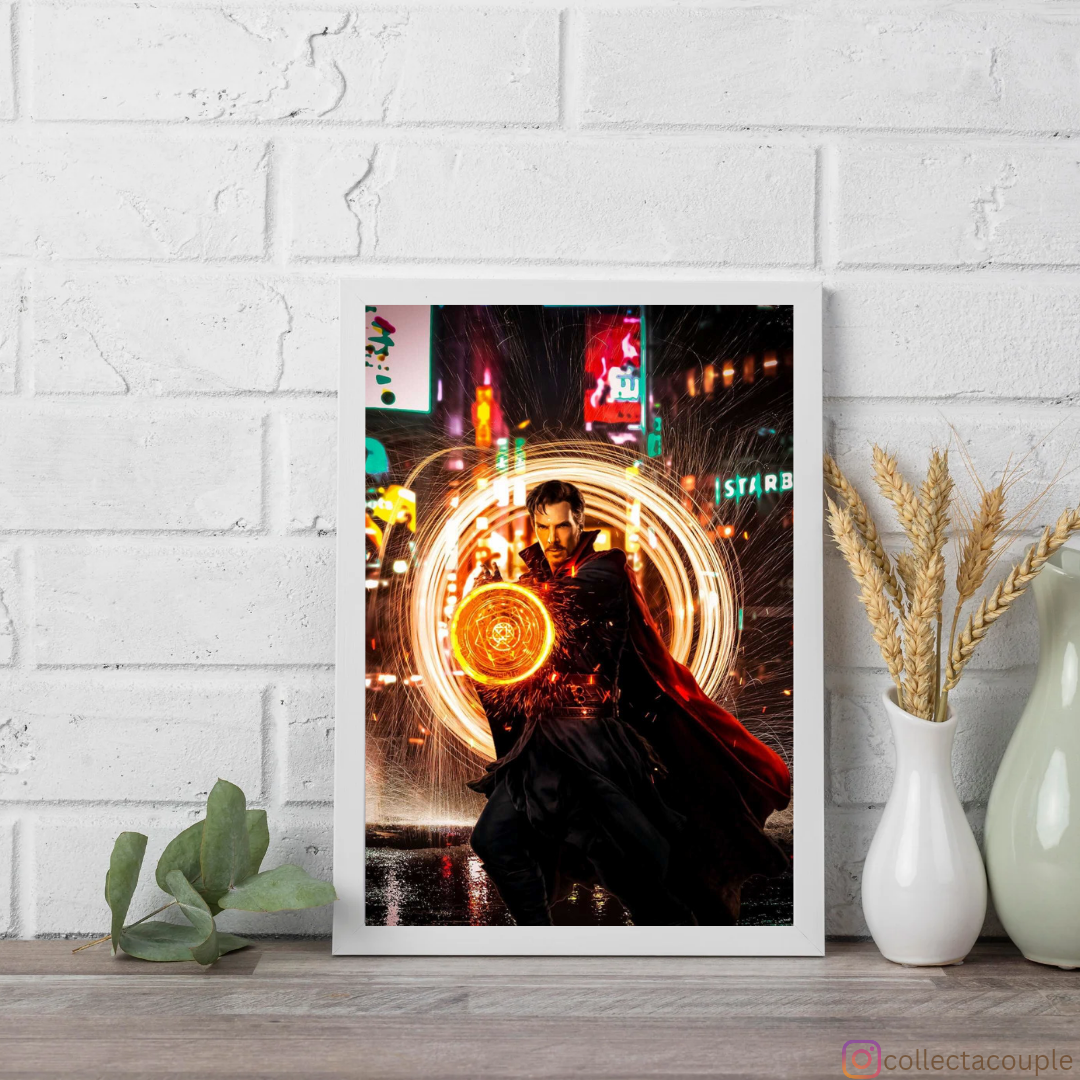 Doctor Strange: In action Framed Poster