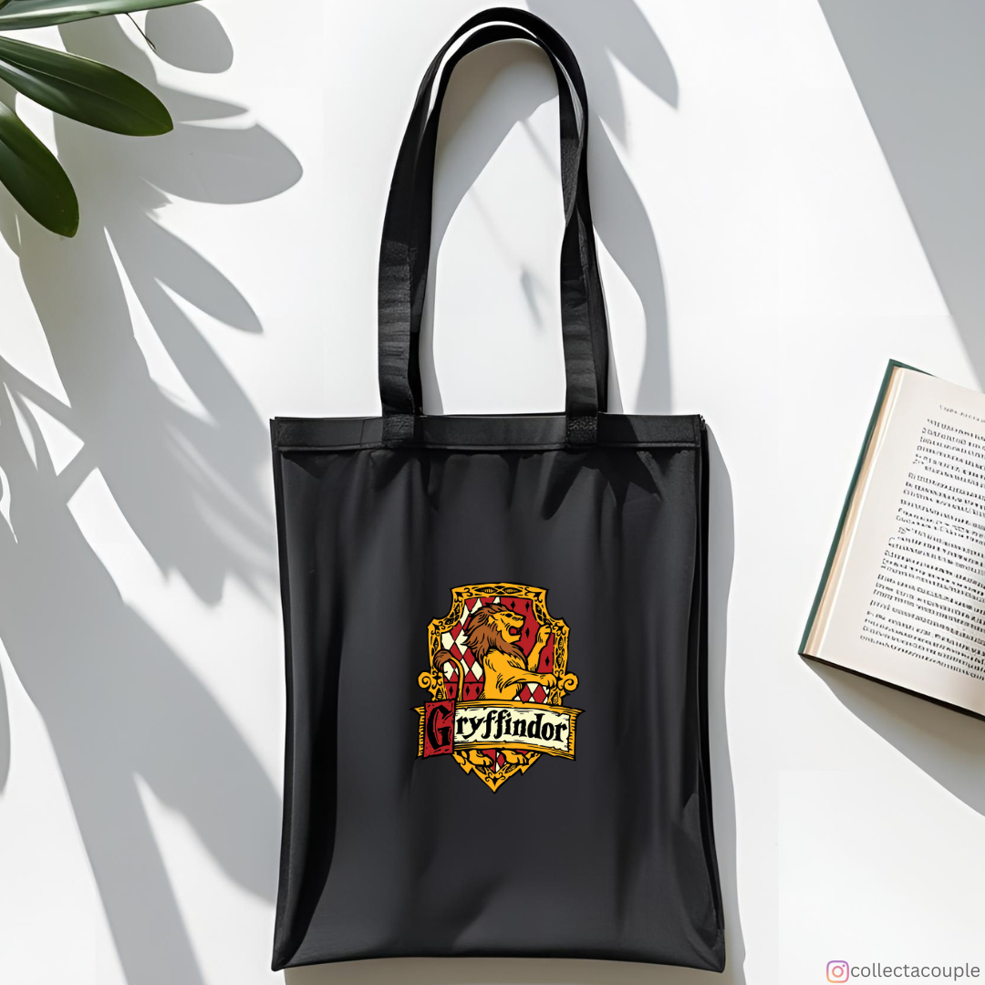Harry Potter: Gryffindor Logo Tote Bag