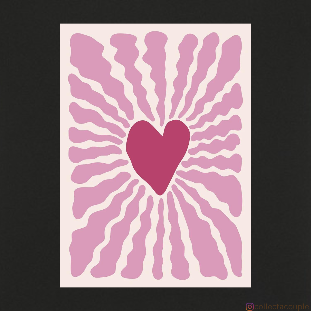 Pink heart: Graphic Unisex T-shirt