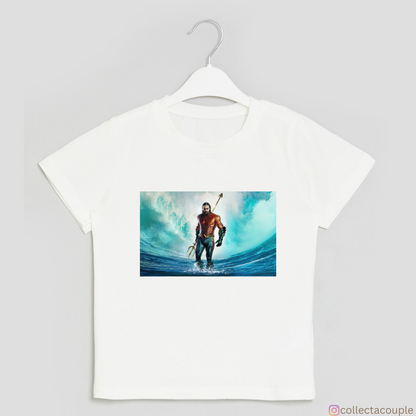 Aquaman: Pose Unisex T-shirt