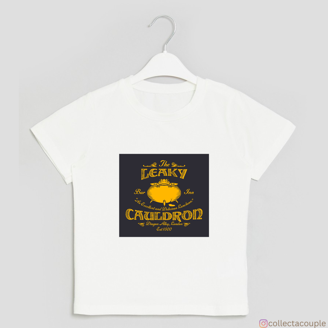 Harry Potter: The Leaky Cauldron Unisex T-shirt