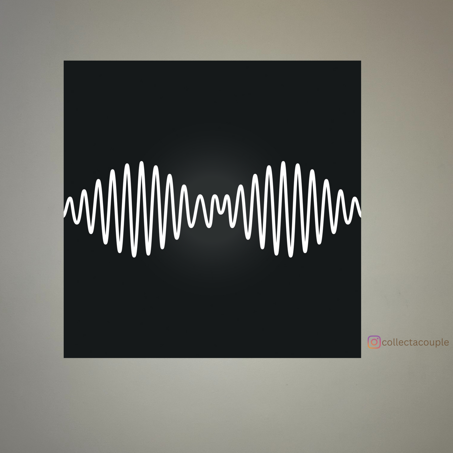 Arctic Monkeys: AM Album Cover