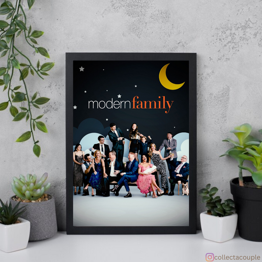 Modern Family: Cast 1 Framed Poster