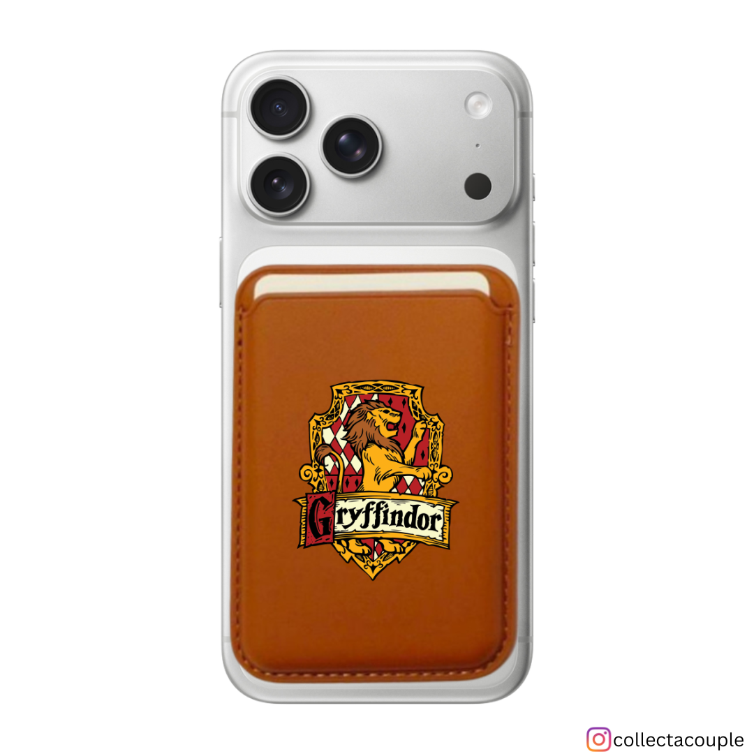 Harry Potter: Gryffindor Logo Magsafe Wallet
